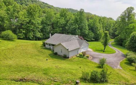 392 Old Homestead Lane Hayesville NC 28904