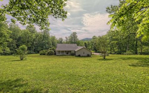 392 Old Homestead Lane Hayesville NC 28904