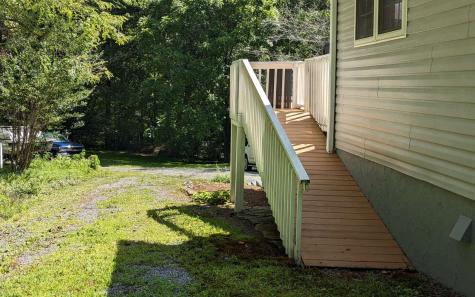5345 Tusquittee Road Hayesville NC 28904