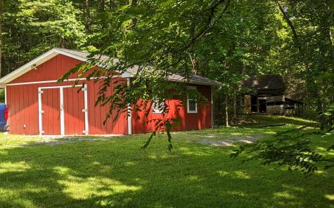 5345 Tusquittee Road Hayesville NC 28904
