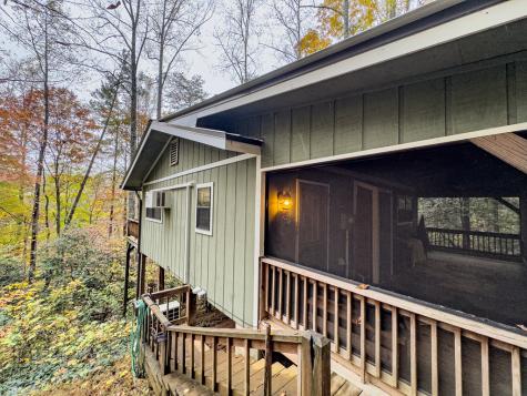 231 Dogwood Circle Hayesville NC 28904