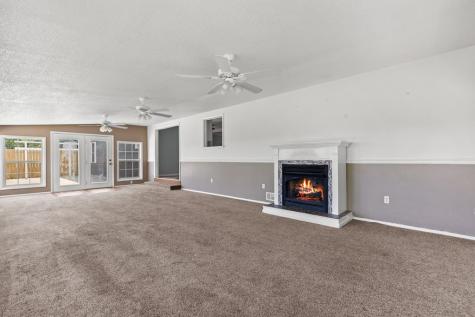 111 Briggs Street Mccaysville GA 30555