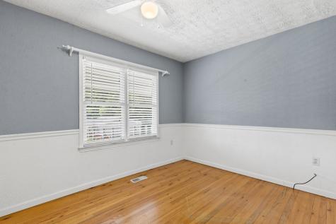 111 Briggs Street Mccaysville GA 30555