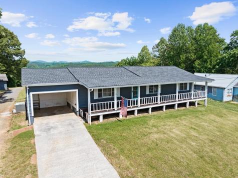 111 Briggs Street Mccaysville GA 30555