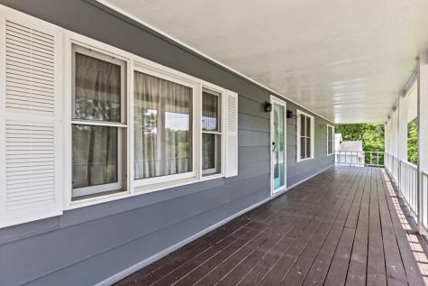 111 Briggs Street Mccaysville GA 30555