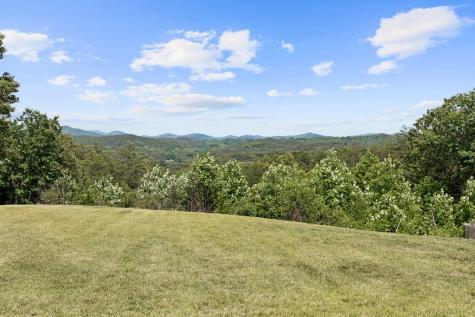 111 Briggs Street Mccaysville GA 30555