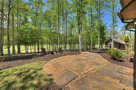 HC15 Old Toccoa Loop Mineral Bluff GA 30559