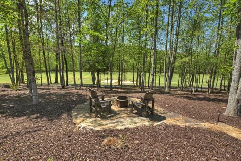HC15 Old Toccoa Loop Mineral Bluff GA 30559
