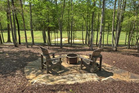 HC15 Old Toccoa Loop Mineral Bluff GA 30559