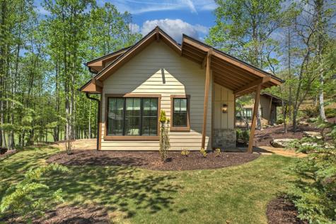 HC15 Old Toccoa Loop Mineral Bluff GA 30559