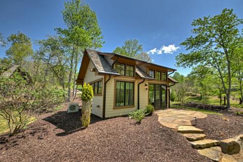 HC15 Old Toccoa Loop Mineral Bluff GA 30559