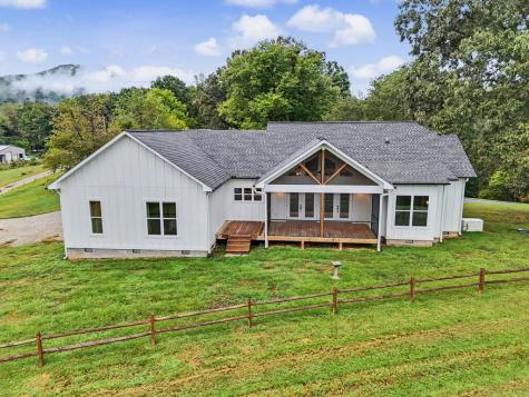 648 Crestwood Drive Blairsville GA 30512