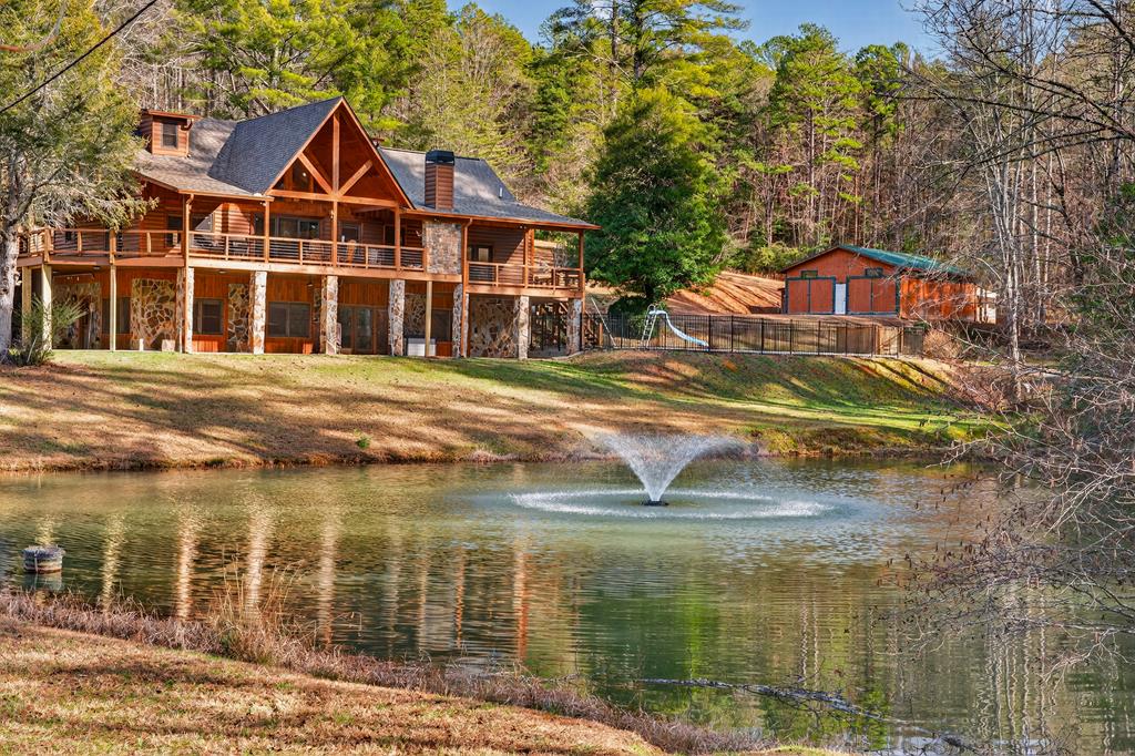24 Ernest Alta Circle Blue Ridge GA 30513