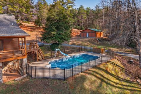 24 Ernest Alta Circle Blue Ridge GA 30513