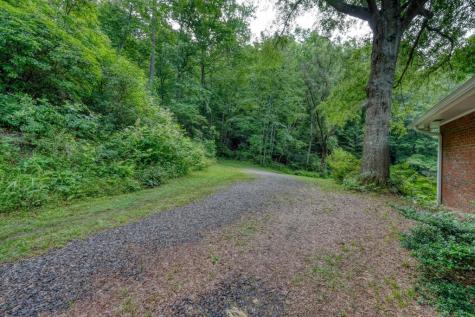 5127 Mineral Springs Road Young Harris GA 30582