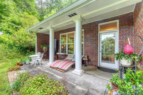 5127 Mineral Springs Road Young Harris GA 30582