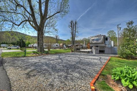 101/113 Twin Creeks Road Blairsville GA 30512