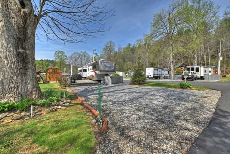 101/113 Twin Creeks Road Blairsville GA 30512