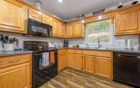 2295 Lovingood Road Hiawassee GA 30546