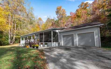 2295 Lovingood Road Hiawassee GA 30546