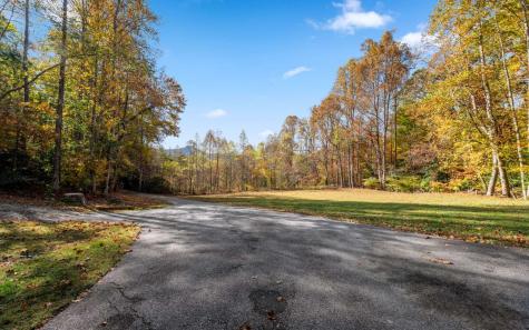 2295 Lovingood Road Hiawassee GA 30546