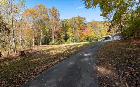 2295 Lovingood Road Hiawassee GA 30546