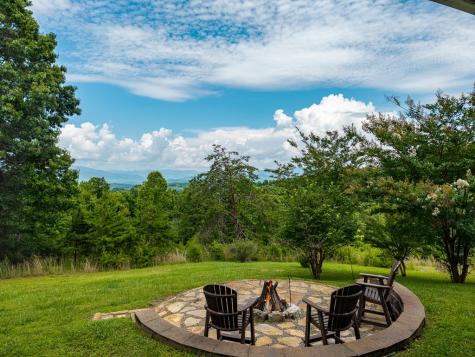 82 Jay Bird Way Hayesville NC 28904