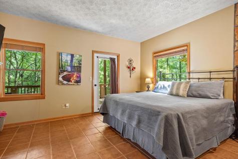 166 Walnut Mountain Court Ellijay GA 30536