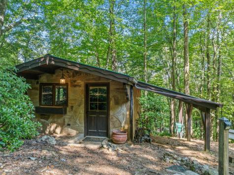 166 Walnut Mountain Court Ellijay GA 30536
