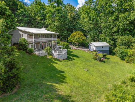 1938 Lakeview Summit Drive Young Harris GA 30582
