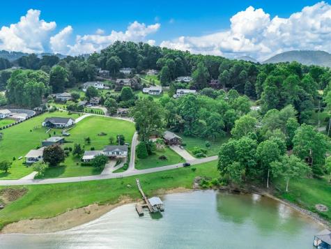 1938 Lakeview Summit Drive Young Harris GA 30582
