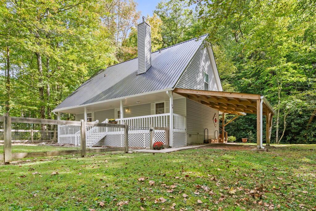 39 Crossover Lane Hayesville NC 28904