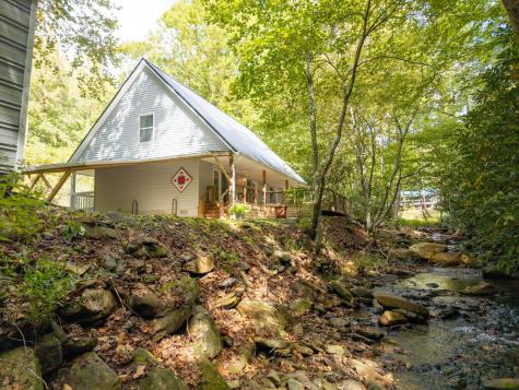 39 Crossover Lane Hayesville NC 28904