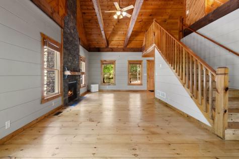 85 Misty Hollow Ridge Ellijay GA 30536