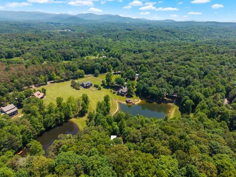 85 Misty Hollow Ridge Ellijay GA 30536