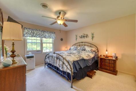 858 Old Forge Estates Hiawassee GA 30546