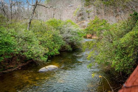 120 North Riverview Lane Ellijay GA 30536