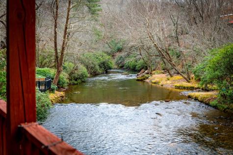 120 North Riverview Lane Ellijay GA 30536