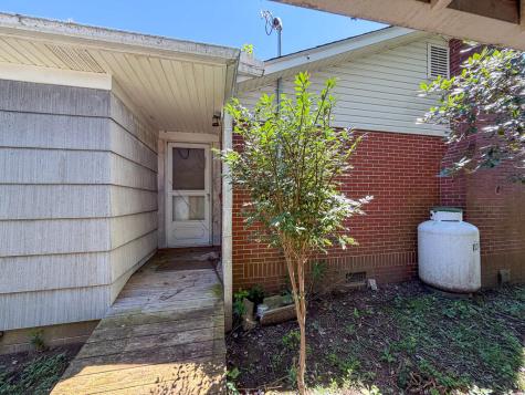 414 Old Robbinsville Road Andrews NC 28901