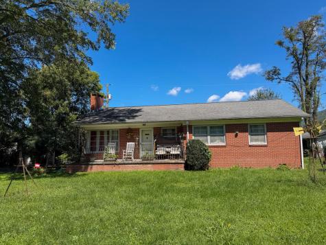 414 Old Robbinsville Road Andrews NC 28901