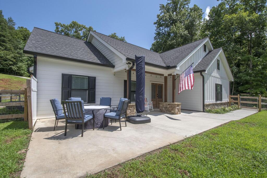 346 Woodland Lane Hayesville NC 28904