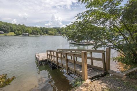 346 Woodland Lane Hayesville NC 28904