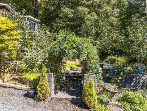 731 Walker Point Road Hayesville NC 28904
