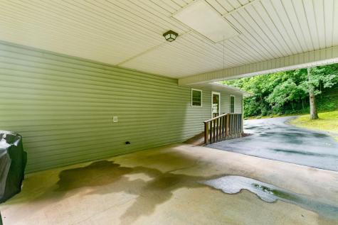 3318 Old Hwy 64e Hayesville NC 28904