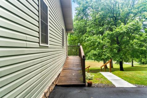 3318 Old Hwy 64e Hayesville NC 28904