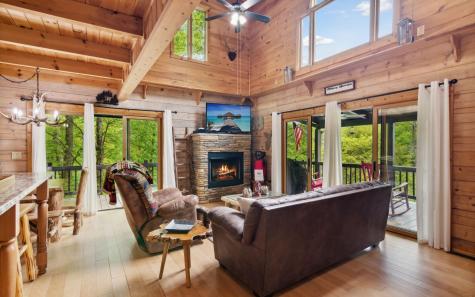 462 Lyric Lane Ellijay GA 30540