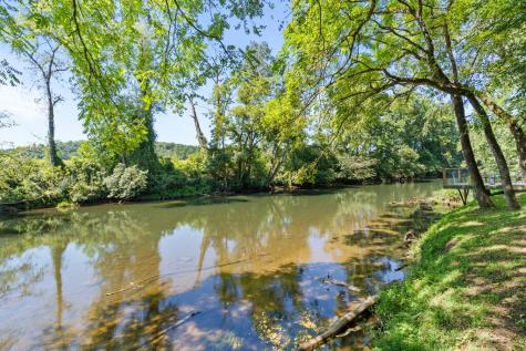 162 Hiawassee River Road Brasstown NC 28902