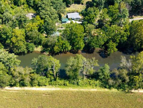 162 Hiawassee River Road Brasstown NC 28902