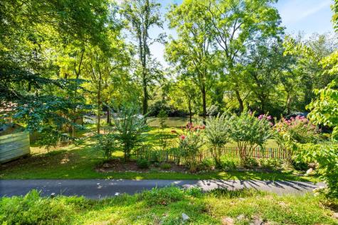 162 Hiawassee River Road Brasstown NC 28902