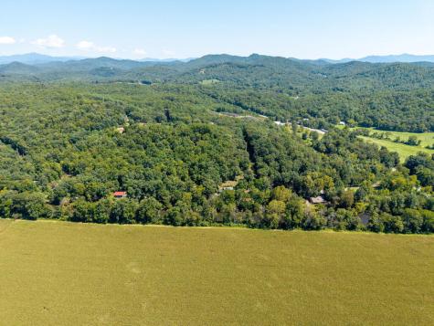162 Hiawassee River Road Brasstown NC 28902
